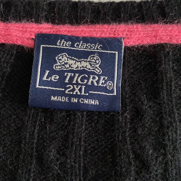 Le Tigre vintage cable crewneck pullover with sweet pink angora trim and tiger - Picture 5 of 14